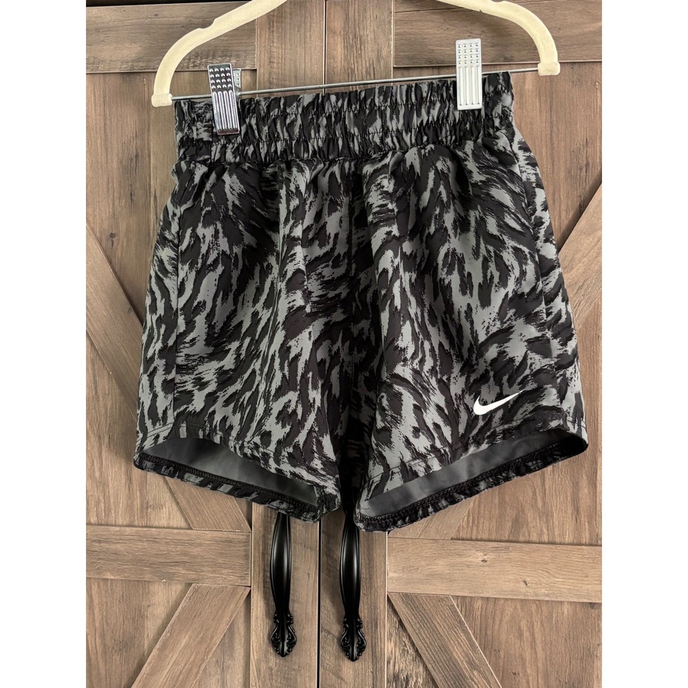 Nike Girls Dri-FIT Animal Print Running Shorts Grey Black Athletic Size xs